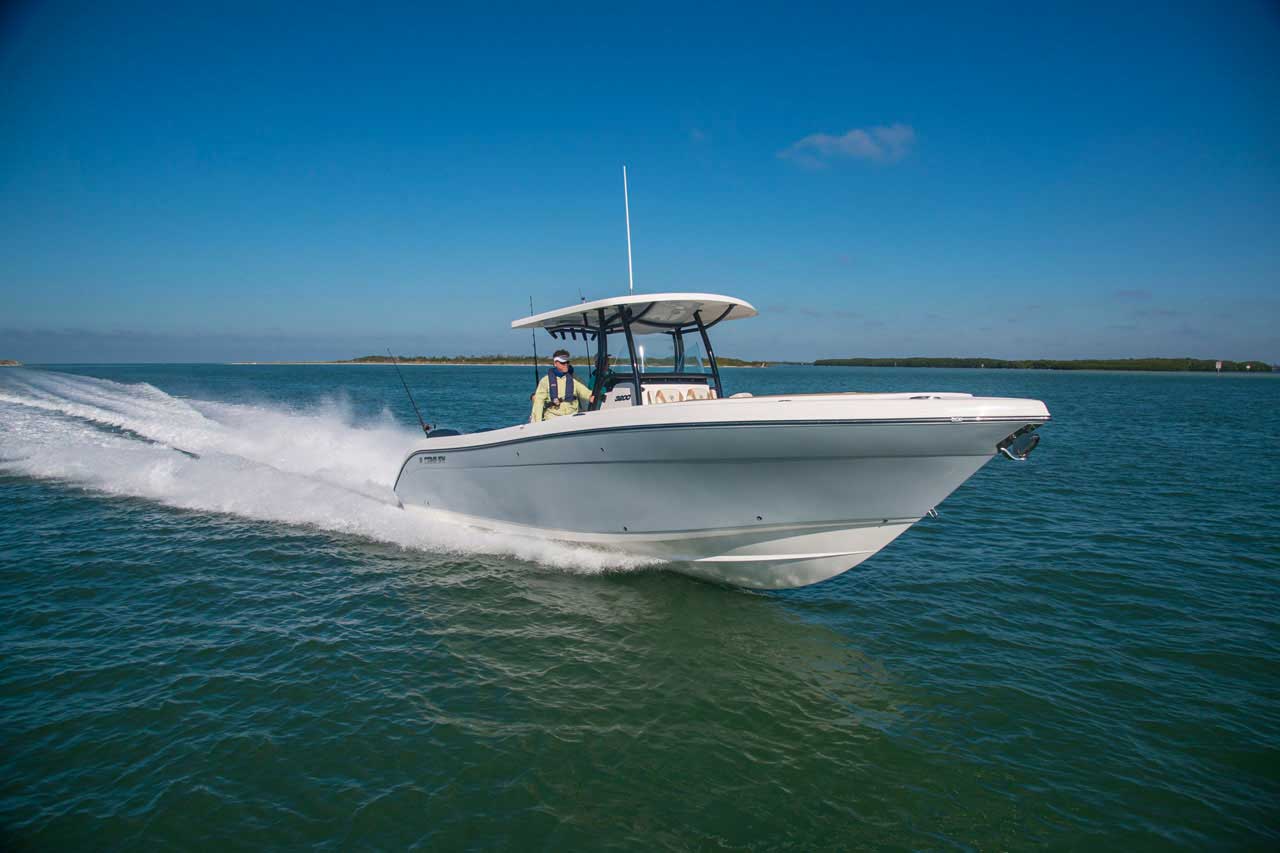 Century 3200 Cc - Boats for Sale - Seamagazine