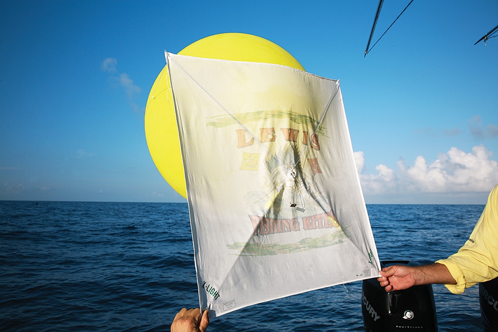 Helium Kite Fishing Balloons – Bill Buckland's Fisherman's Center
