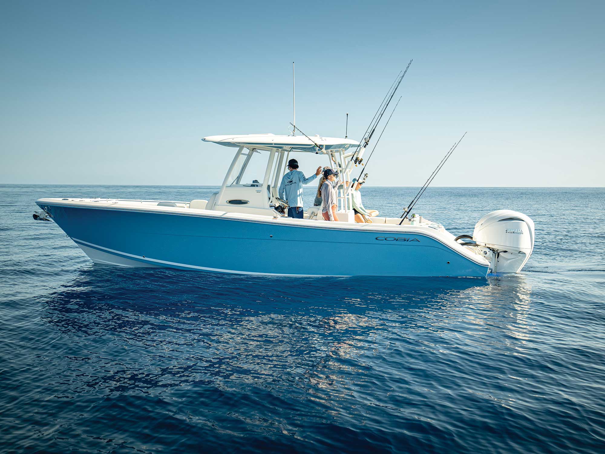 Cobia 301 CC: 2024 Boat Buyers Guide | Salt Water Sportsman