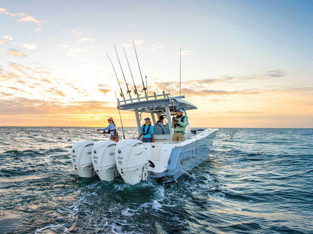 Robalo fishing boat with Yamaha outboards