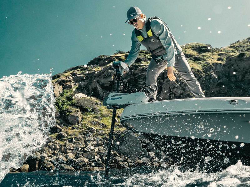 SWS824-Trolling-Motors-Lowrance Lowrance Recon trolling motor
