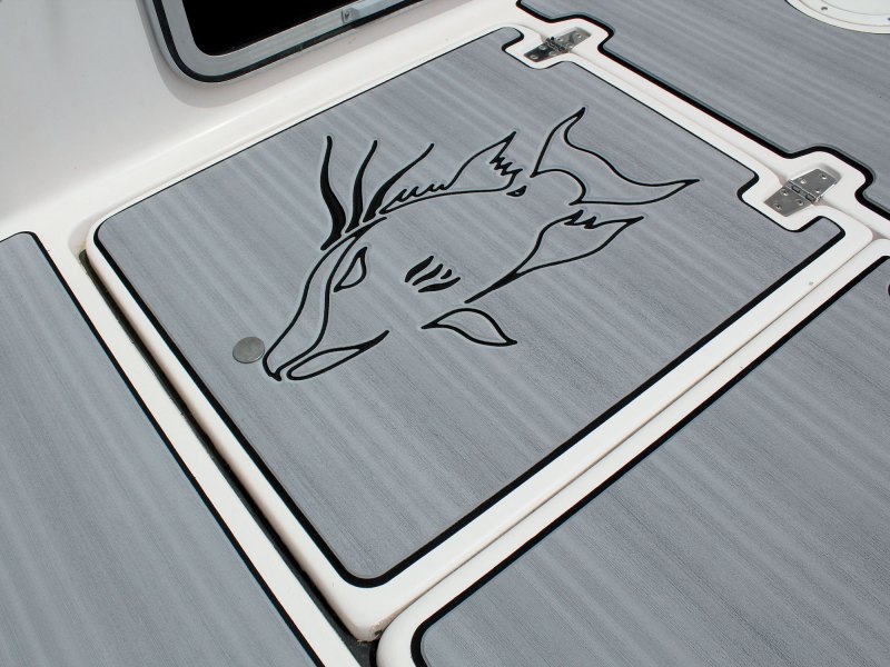 Custom nonskid on a fishing boat