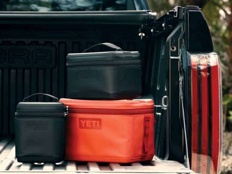 SWS426-Spring-Gear-6 YETI Daytrip collection